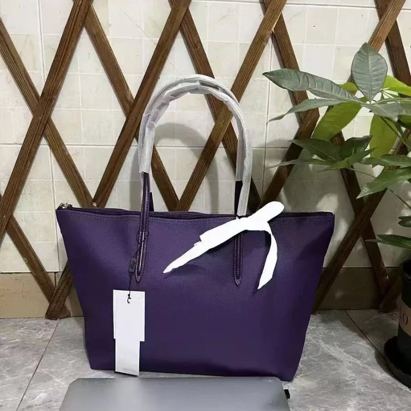 Standard Minimalist Zipper Tote Bag in Various Colors
