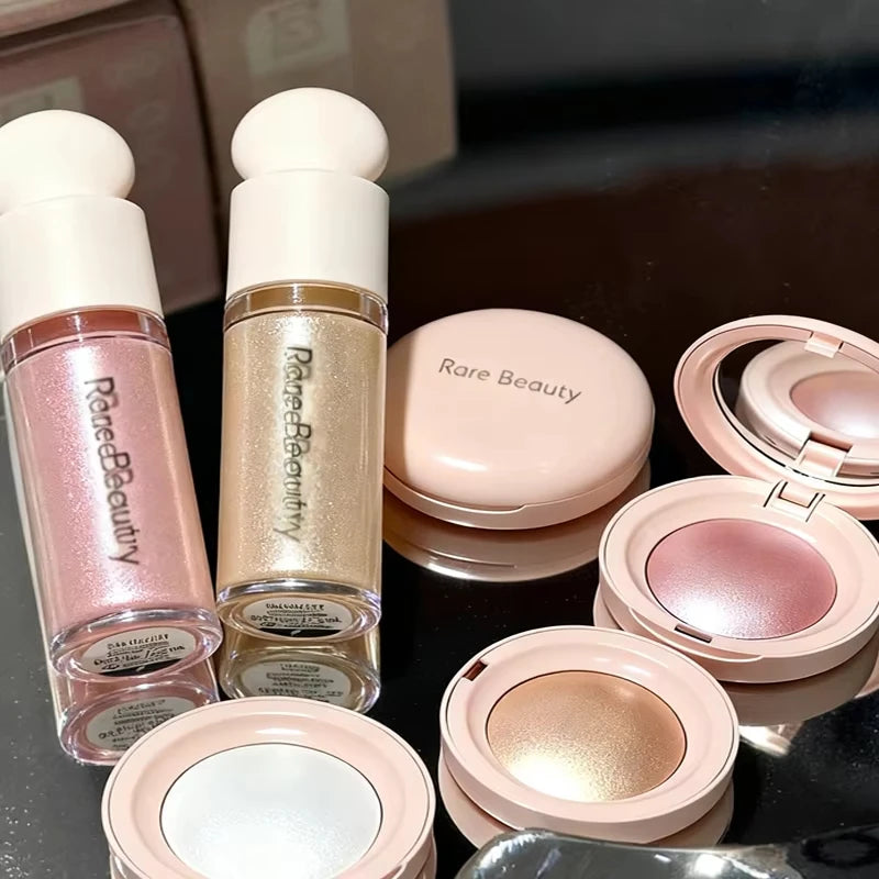 Liquid Dewy Glow Highlighter – Silky Weightless Face Illuminator & Radiance Drops