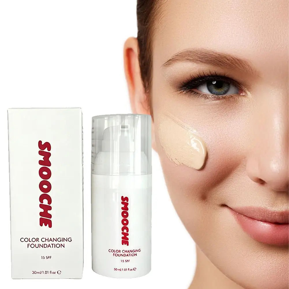 SMOOCHE Color Changing Foundation SPF 15 (30ml / 1.01 fl oz)