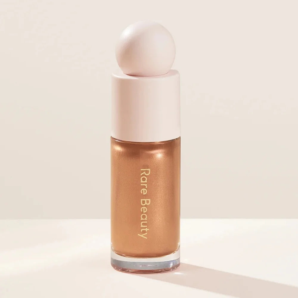 Liquid Dewy Glow Highlighter – Silky Weightless Face Illuminator & Radiance Drops