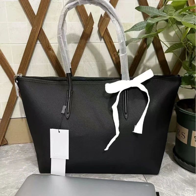 Standard Minimalist Zipper Tote Bag in Various Colors